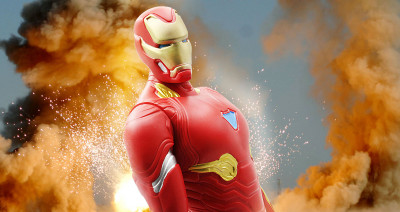 Iron Man (18 inches )